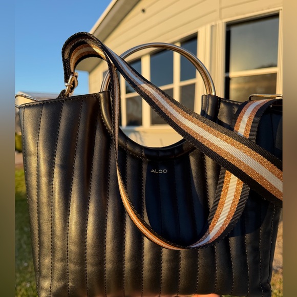 ALDO Black Quilted Set of 2 Shoulder Bag with Gold Details - Picture 6 of 16